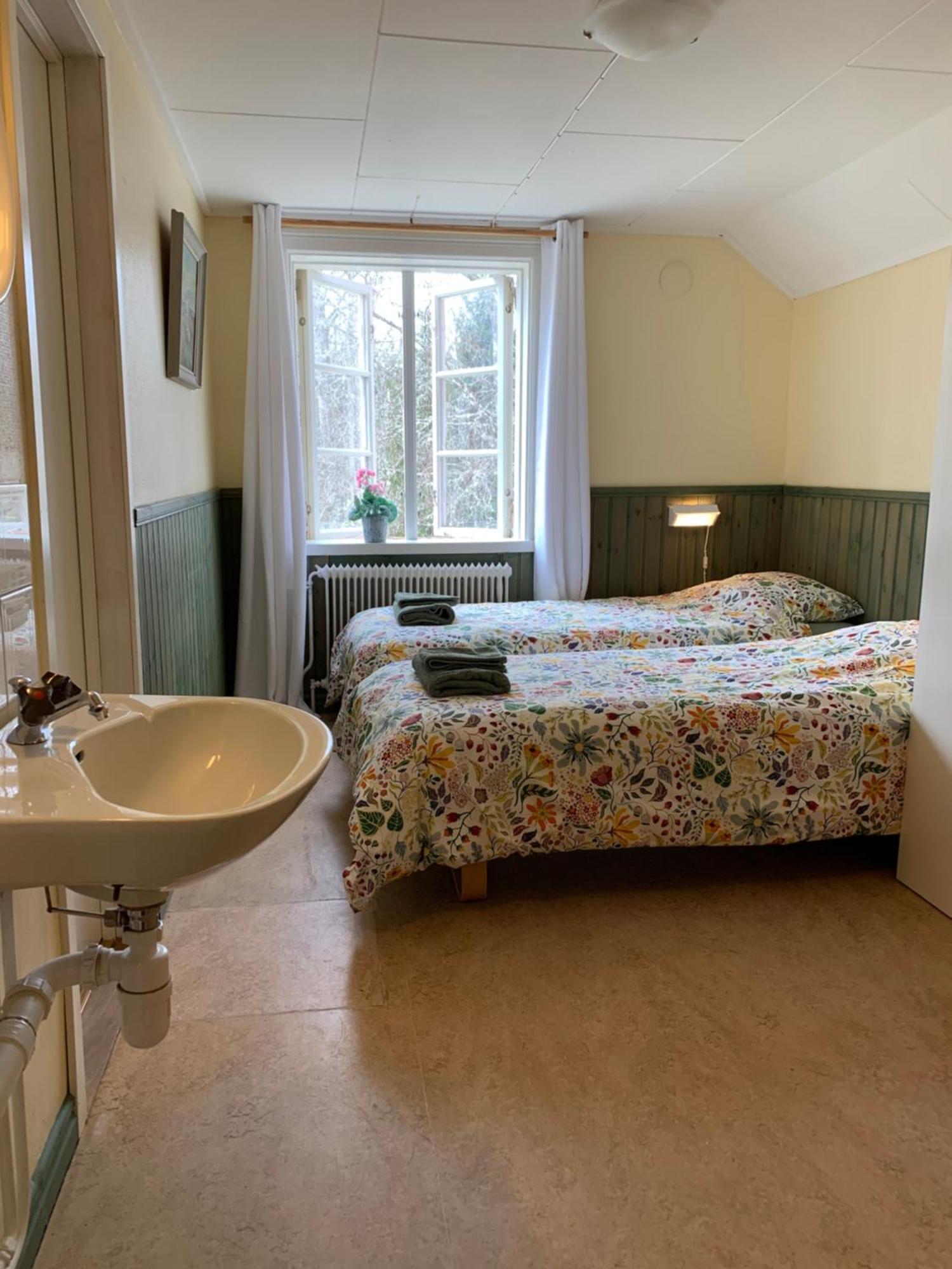 Skagagarden Hostel Undenas ภายนอก รูปภาพ